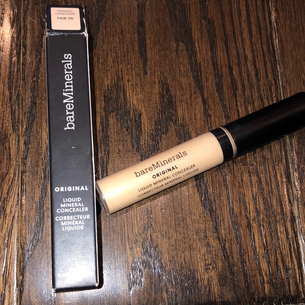 Bare mineral original concealer in fair color